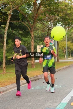 Runner Photo 5690357