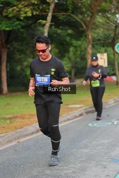 Runner Photo 5690360
