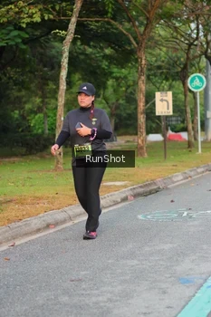 Runner Photo 5690372