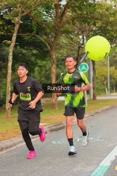Runner Photo 5690380