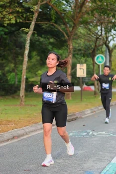 Runner Photo 5690385
