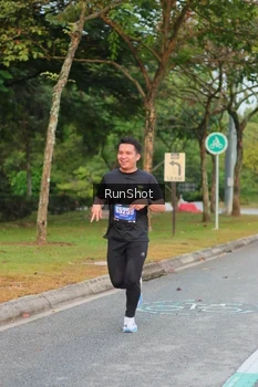 Runner Photo 5690388