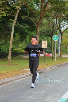 Runner Photo 5690389
