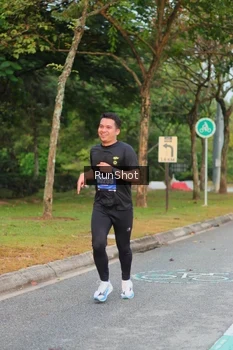 Runner Photo 5690391