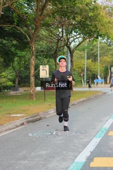 Runner Photo 5690393