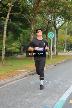 Runner Photo 5690399