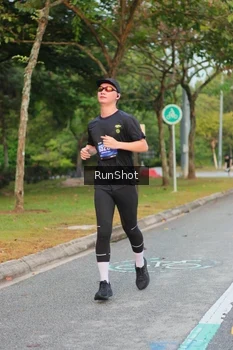 Runner Photo 5690404