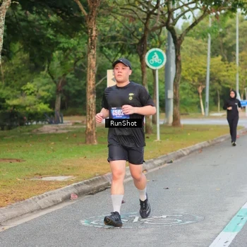 Runner Photo 5690438