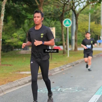 Runner Photo 5690445