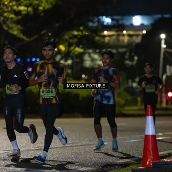 Runner Photo 5691631