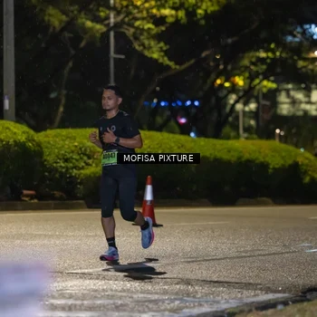 Runner Photo 5691650
