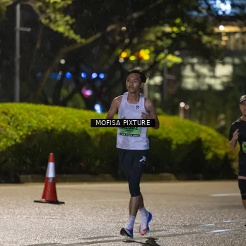 Runner Photo 5692023