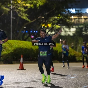Runner Photo 5692028
