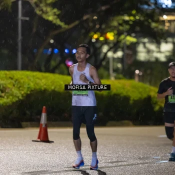 Runner Photo 5692030