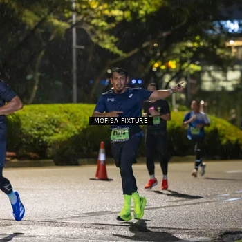 Runner Photo 5692034