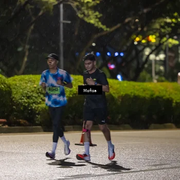 Runner Photo 5692036