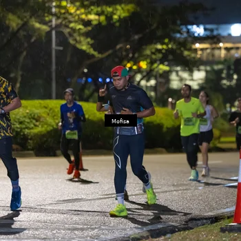 Runner Photo 5692039
