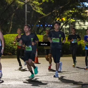 Runner Photo 5692043