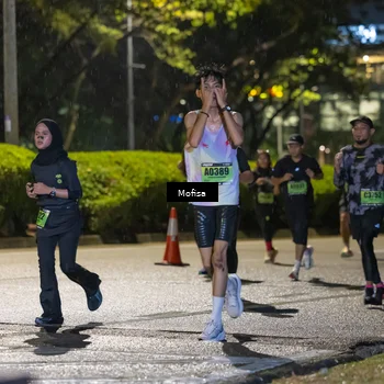 Runner Photo 5692074