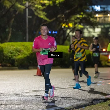 Runner Photo 5692086