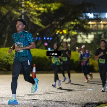 Runner Photo 5692100