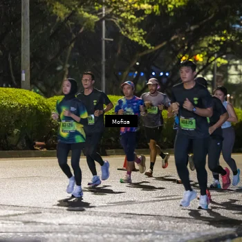 Runner Photo 5692101
