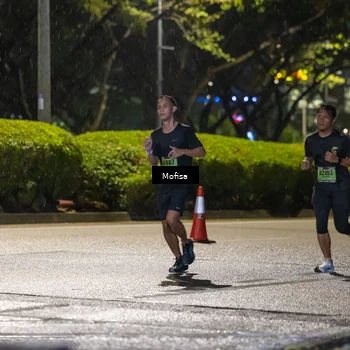 Runner Photo 5692114