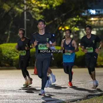 Runner Photo 5692122