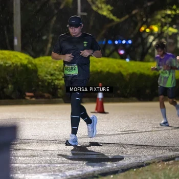 Runner Photo 5692128