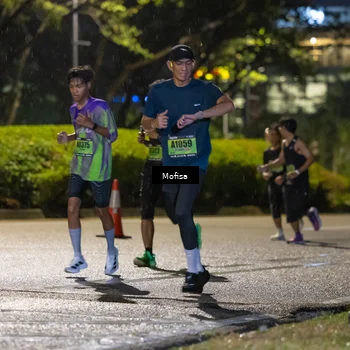 Runner Photo 5692131