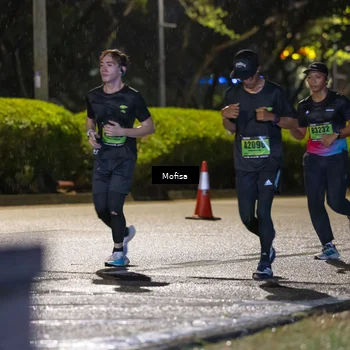 Runner Photo 5692133