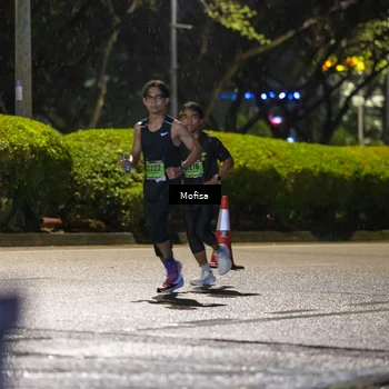 Runner Photo 5692138