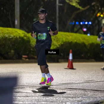 Runner Photo 5692143