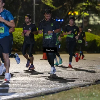 Runner Photo 5692149