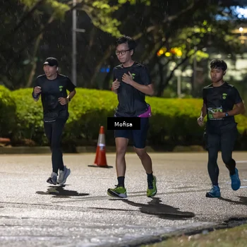 Runner Photo 5692157