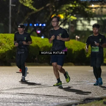 Runner Photo 5692160