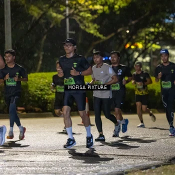 Runner Photo 5692168