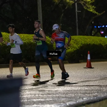 Runner Photo 5692181