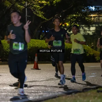 Runner Photo 5692215