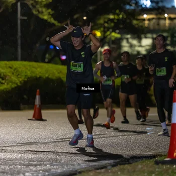 Runner Photo 5692244
