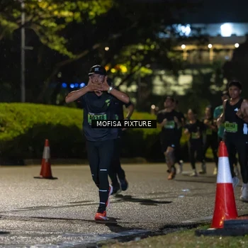 Runner Photo 5692309