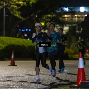 Runner Photo 5692345