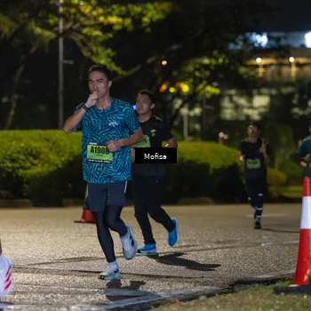 Runner Photo 5692348