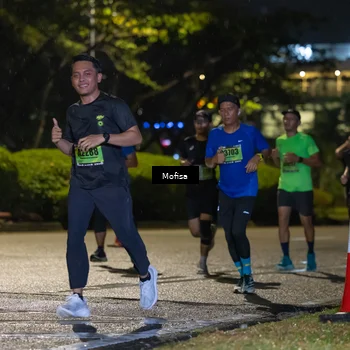 Runner Photo 5692359