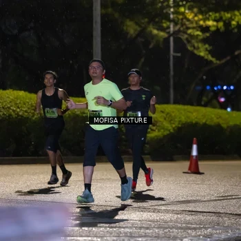 Runner Photo 5692367