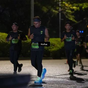 Runner Photo 5692376