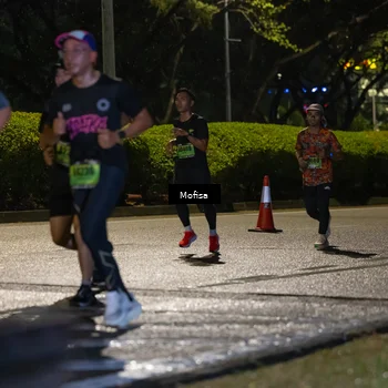 Runner Photo 5692438
