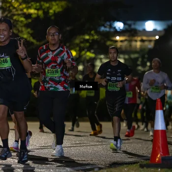 Runner Photo 5692465