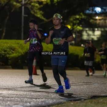 Runner Photo 5692566