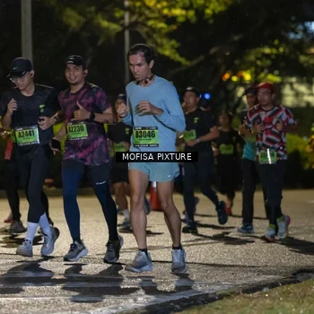 Runner Photo 5692641